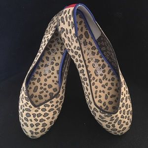 Rothys Round Toe Animal Cheetah Print Flats 8.5